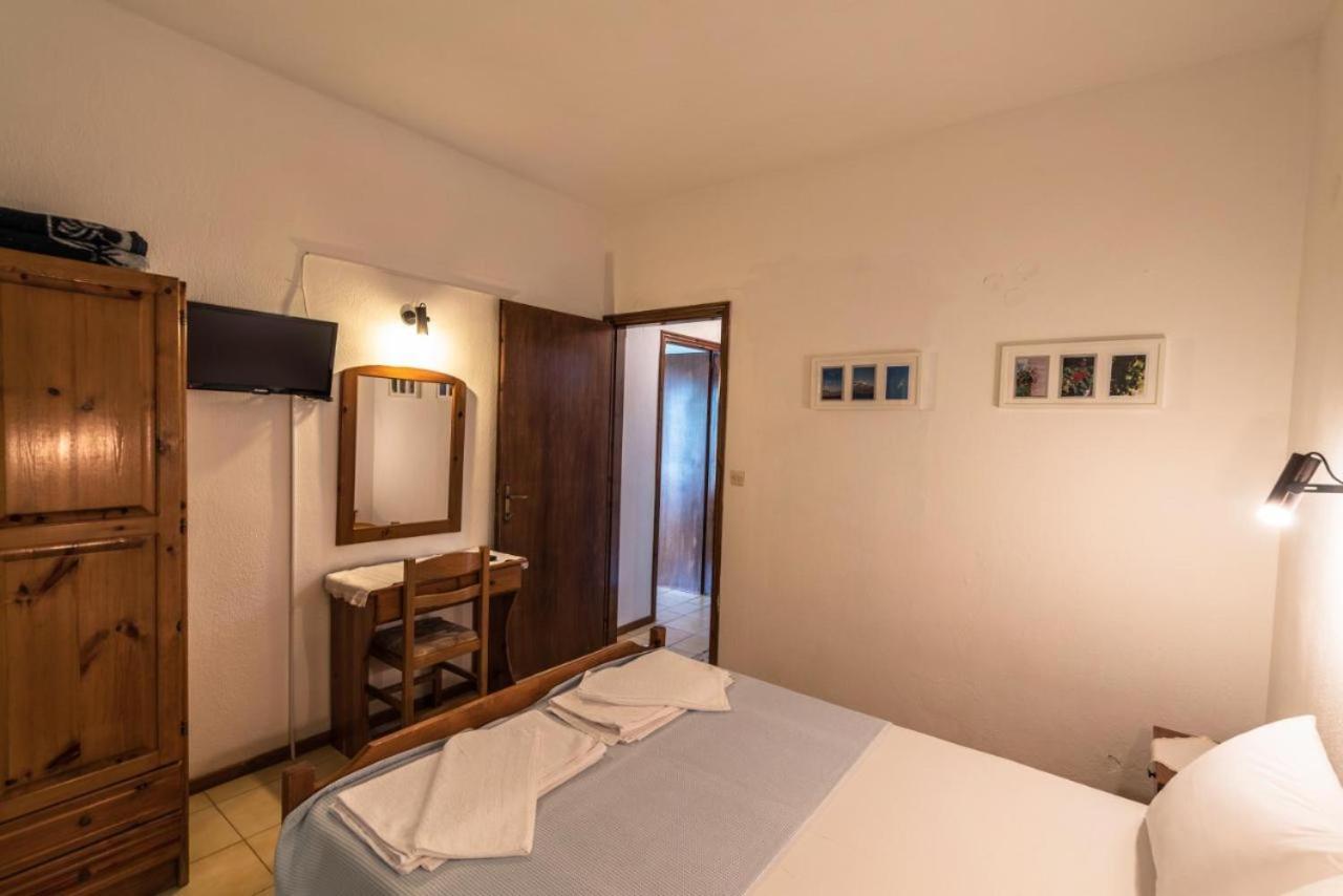 Olive Studios And Apartments Скала Потамияс Екстериор снимка