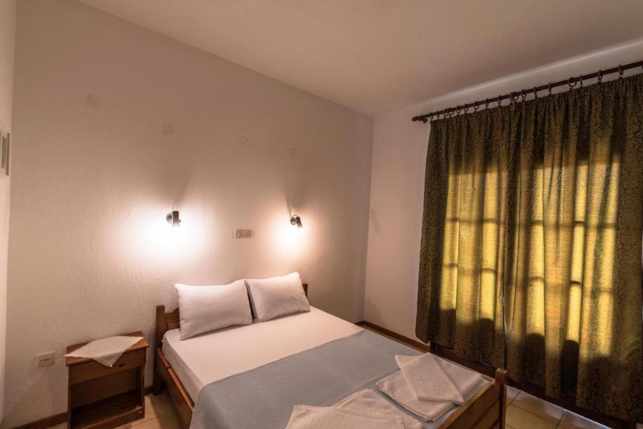 Olive Studios And Apartments Скала Потамияс Екстериор снимка